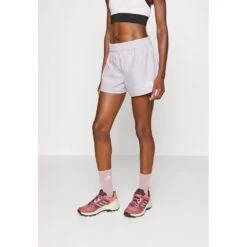 The North Face Limitless Run Short Femme Violet -Tenue Active main 195d61f3882e49efbd1956e023dbcb93 1 f4e3