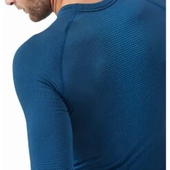 Odlo Base Layer Top Crew Neck Long Sleeve Performance Warm Eco Homme Bleu -Tenue Active main 196192 20878 Model Detail Crop 2 1 6e50