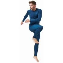 Odlo Base Layer Top Crew Neck Long Sleeve Performance Warm Eco Homme Bleu -Tenue Active main 196192 20878 Model Front FullBody 1 42f4