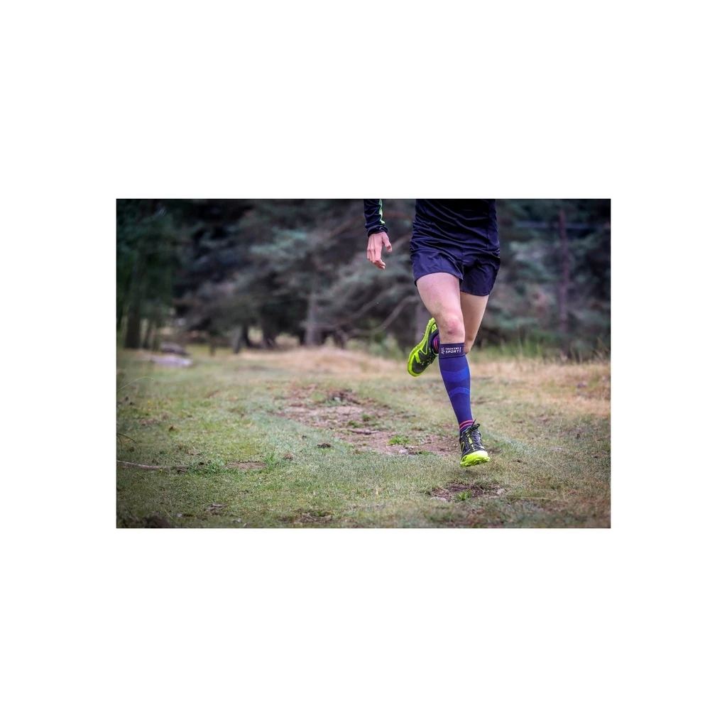 Thuasne Chaussettes Longues Run/Trail Up Activ (Longue) Homme Bleu 3 Thuasne Chaussettes Longues Run/Trail Up Activ (Longue) Homme Bleu – Image 3