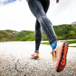 Compressport Winter Running Legging Femme Noir -Tenue Active main 2winter run legging w black 8928