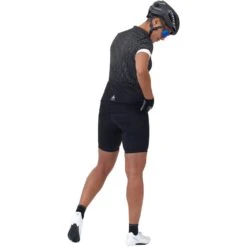 Odlo Cuissard Essential Femme Noir -Tenue Active main 466404 1 e77e