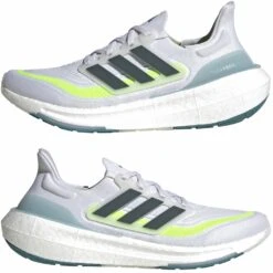 Adidas Ultraboost Light Homme Blanc -Tenue Active main 8bdfe7d8539b4271b8aeafae2b054e0a f540 27df