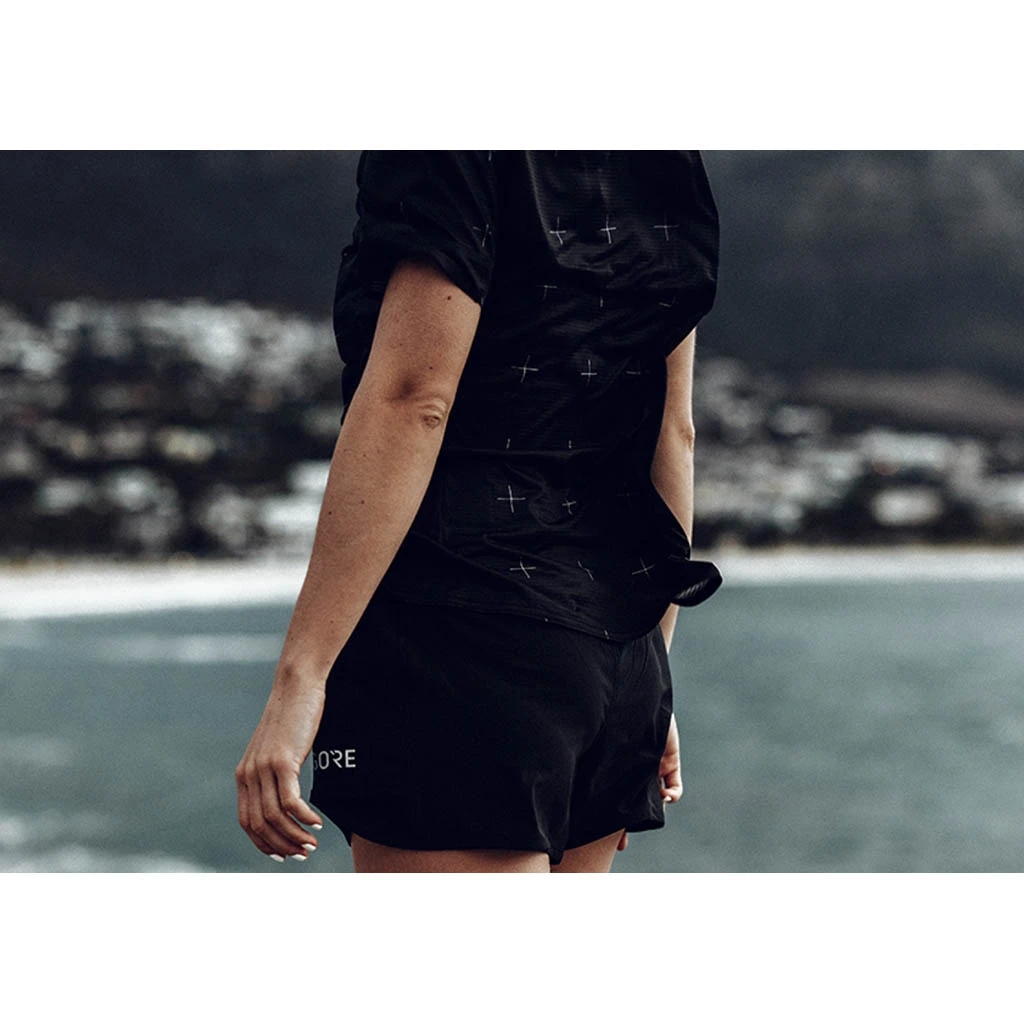 Gore Wear Contest Daily T-Shirt Femme Noir 7 Gore Wear Contest Daily T-Shirt Femme Noir – Image 7