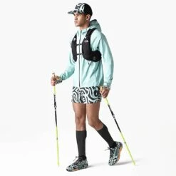 The North Face Flight Lightriser Futurelight Jacket Homme Bleu Ciel -Tenue Active main Capture d cran 2022 12 07 11.16.42 d8a6