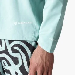 The North Face Flight Lightriser Futurelight Jacket Homme Bleu Ciel -Tenue Active main Capture d cran 2022 12 07 11.17.30 f48d