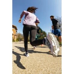 Salomon Cross Warm Tight Femme Noir -Tenue Active main FW22 GLIDE MAX carlesmedina 21.jpg.high res 1a00