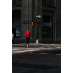 Salomon Sense Long Sleeve Tee Femme Rouge -Tenue Active main FW22 PHANTASM SPECTUR lindetcharlotte 28.jpg.high res 4bff