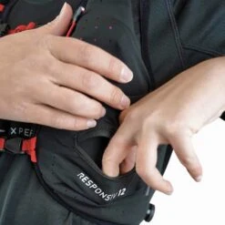 Raidlight Responsiv 12L W Femme Noir -Tenue Active main GRJWB51 L36 RESPONSIV 12L PACK 04 1 1610