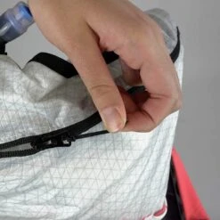 Raidlight Ultralight 12L Femme Blanc -Tenue Active main GRKWB86451 2 9d11