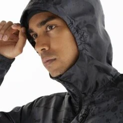 Salomon Bonatti Cross Full Zip Hoodie Homme 11 Salomon Bonatti Cross Full Zip Hoodie Homme -Tenue Active main LC1868000 4 MOD bonatticrossfzhoodie deepblackaoperiscope hoodconstruction df59