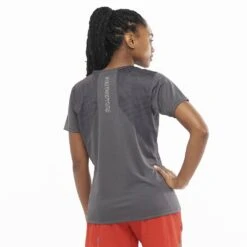 Salomon Sense Aero Short Sleeve Tee Femme 8 Salomon Sense Aero Short Sleeve Tee Femme -Tenue Active main LC1889700 1 MOD senseaerosstee periscopedeepblack run w af66