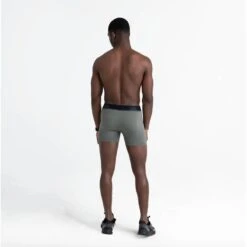 Saxx Kinetic Light-Compression Mesh Boxer Brief Homme 7 Saxx Kinetic Light-Compression Mesh Boxer Brief Homme -Tenue Active main SXBB32CGR 3 7358