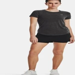 Under Armour Breeze 2 0 Trail Tee Femme -Tenue Active main V5 1369776 010 FSF 7ad1