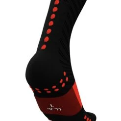 Compressport Full Socks Recovery Noir -Tenue Active main eee383246680dbaa0b4a697d94f36bf1 1 6244