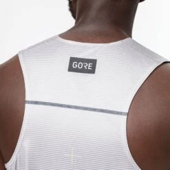 Gore Wear Contest Daily Singlet Homme Gris -Tenue Active main eyJwYXRoIjoiZ29yZVwvZmlsZVwvcm9LbVFEYVN1ZkpyRFNoUHVOVVcuanBnIn0 gore Dn90w 4dca