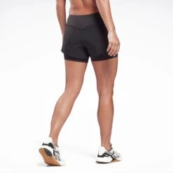 Reebok Ts Epic Short 2In1 Femme -Tenue Active main hb4575 b model ecom 6555