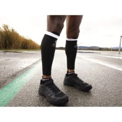 Compressport Pro Racing Socks V4.0 Run Low Noir -Tenue Active main pro racing socks v4 run low black red 3 1 060f