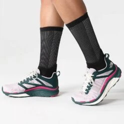 The North Face Vectiv Infinite Femme Rose -Tenue Active main t l chargement 5 9d7f